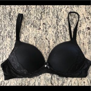 Body by Victoria No-Wire 34D Bra